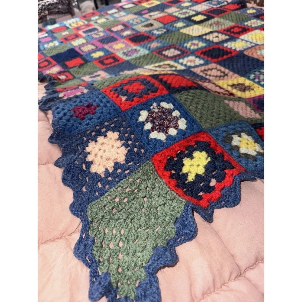 Vintage Granny Square Afghan Blanket Crochet Bohemian throw 68x52